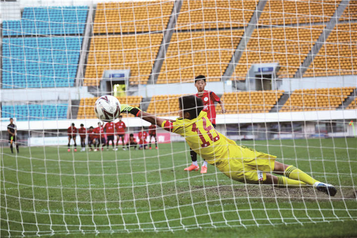 贵州队艰苦拼搏，未能取得比赛胜利