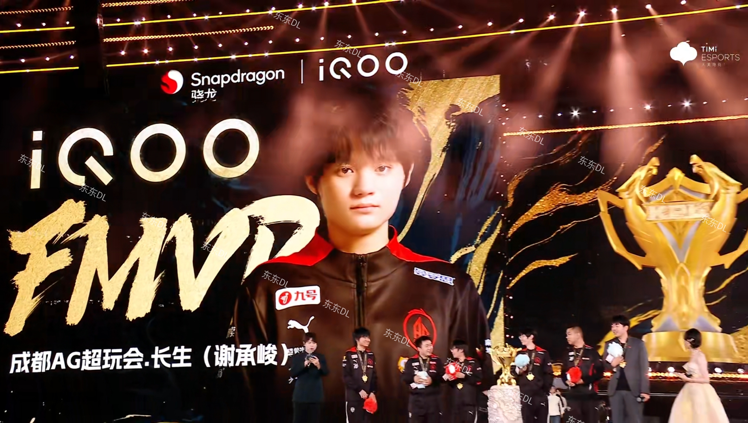 王者荣耀再创历史，冠军实至名归的简单介绍