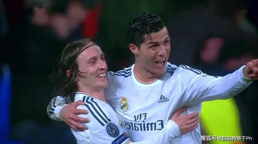 欧洲杯传奇谢幕，球迷泪洒赛场的简单介绍