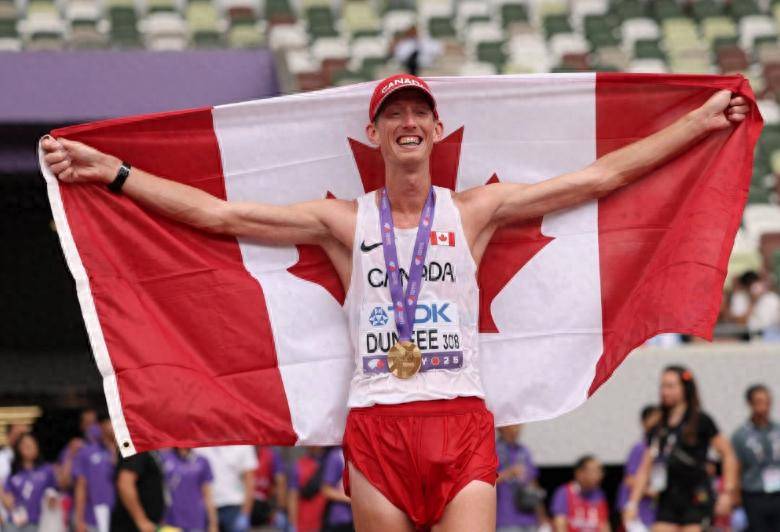 加拿大选手在比赛中表现出色，夺冠