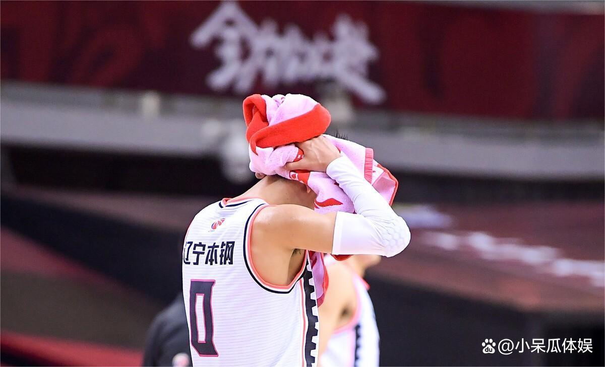 开云体育登录-深圳队完胜青岛队，陶汉林点燃赛场